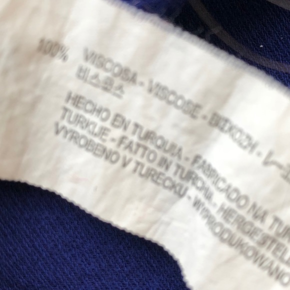 Zara women purple/blue top w/ peep hole in front S - Picture 8 of 8